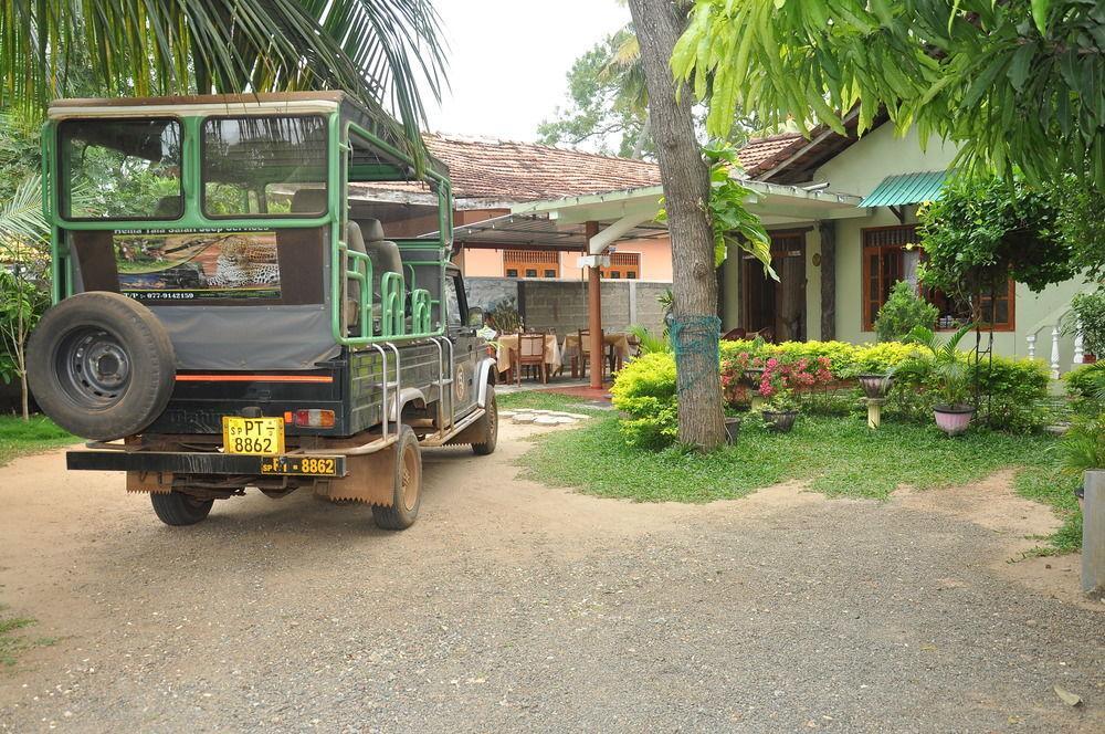 Sanoga Holiday Resort Tissamaharama Buitenkant foto