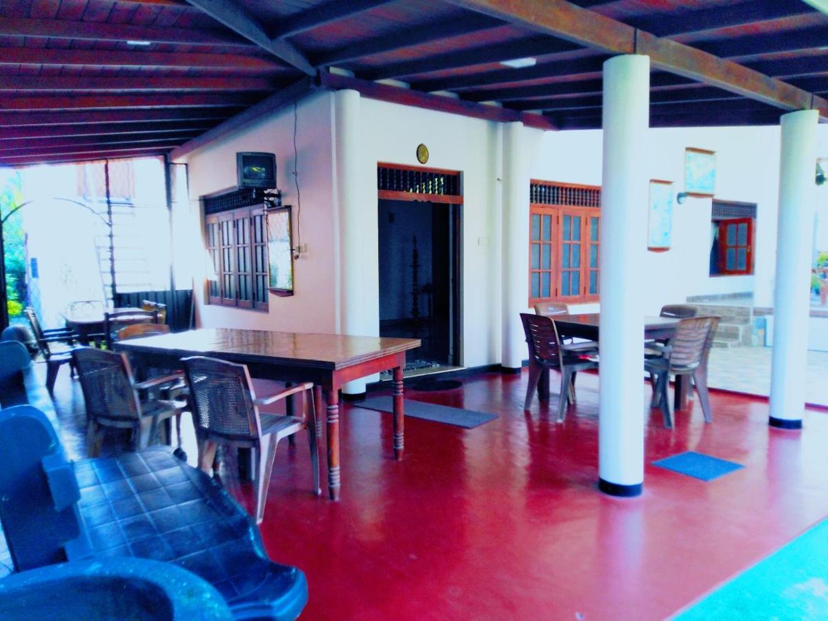 Sanoga Holiday Resort Tissamaharama Buitenkant foto