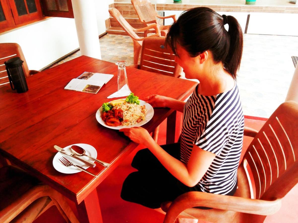 Sanoga Holiday Resort Tissamaharama Buitenkant foto